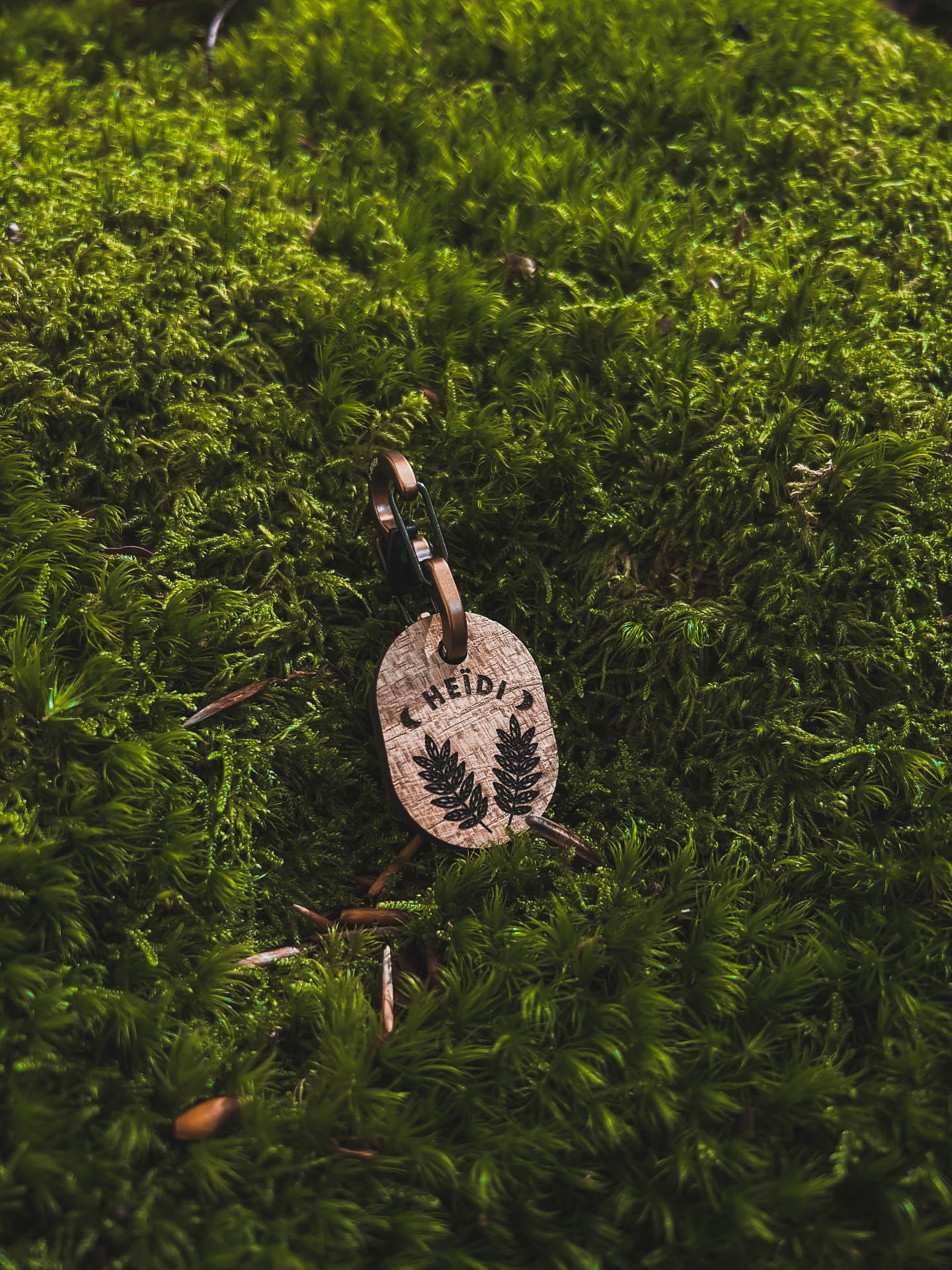 Médaille en bois modèle Heidi